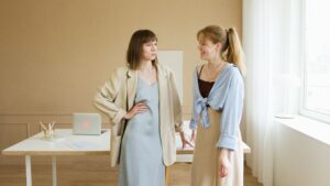 Why Non-Reactive Communication Is the Ultimate Power Move